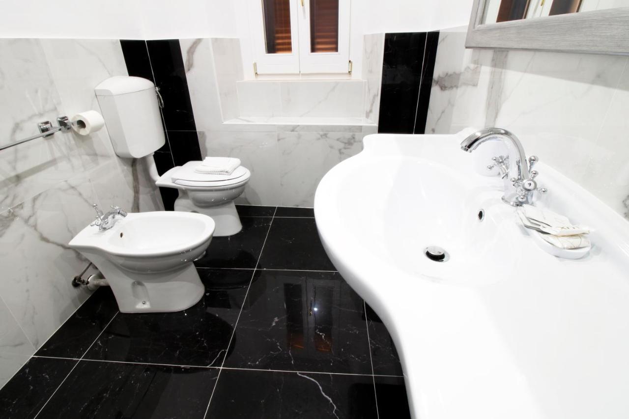 Relais Parlamento Hotel Rome Bagian luar foto