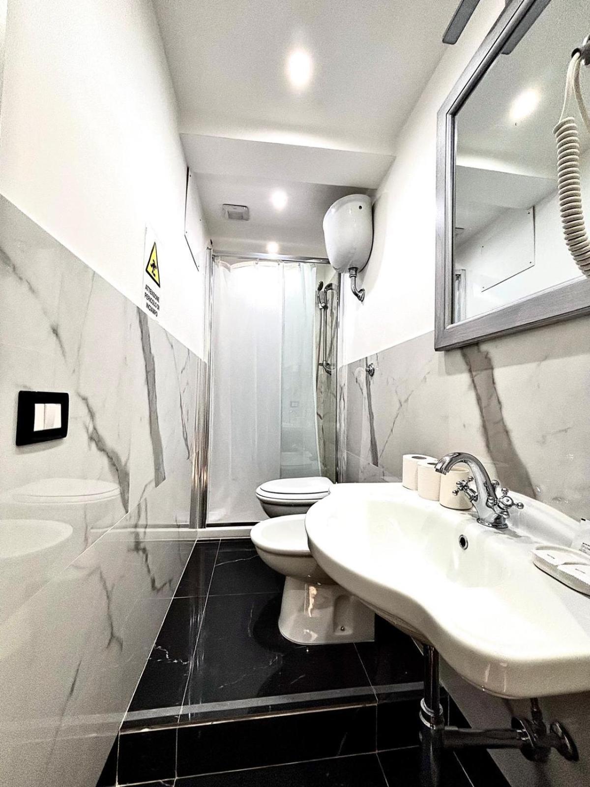 Relais Parlamento Hotel Rome Bagian luar foto
